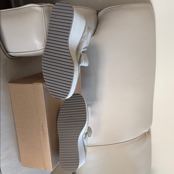 Naked Feet Cream Wedge Boots - Picture 7 of 7